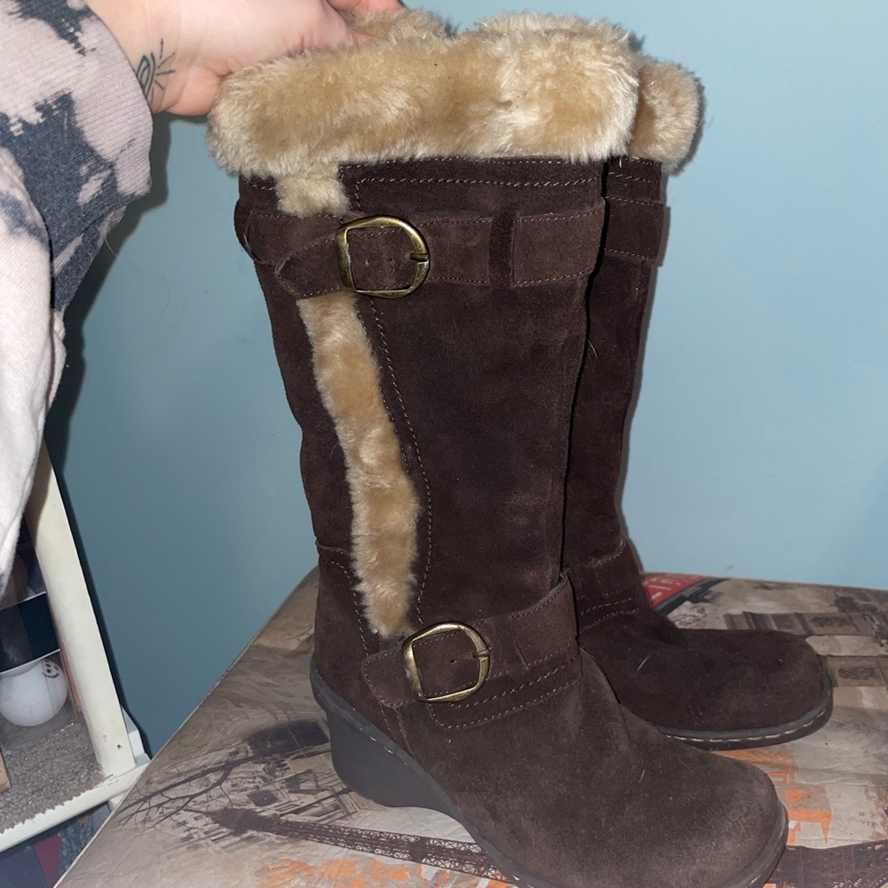 Brown Fur-lined Boots